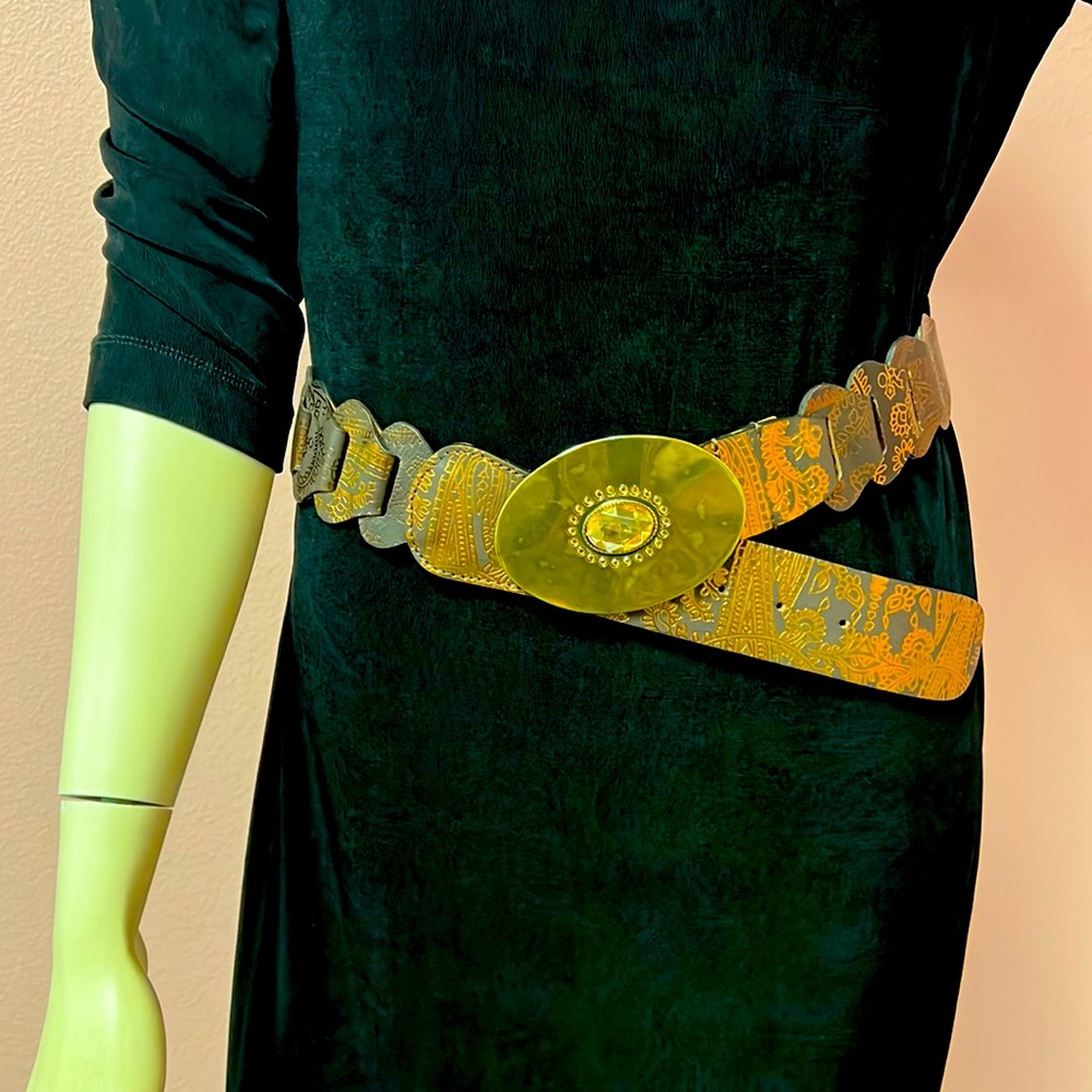 Chico’s belt